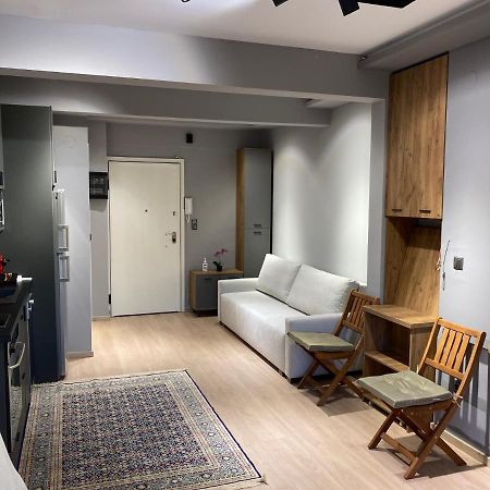 Luxury Apartment At Aristotelous Square テッサロニキ エクステリア 写真